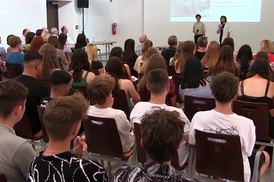 Deváťáci obou veselských ZŠ se sešli na Žákovské konferenci