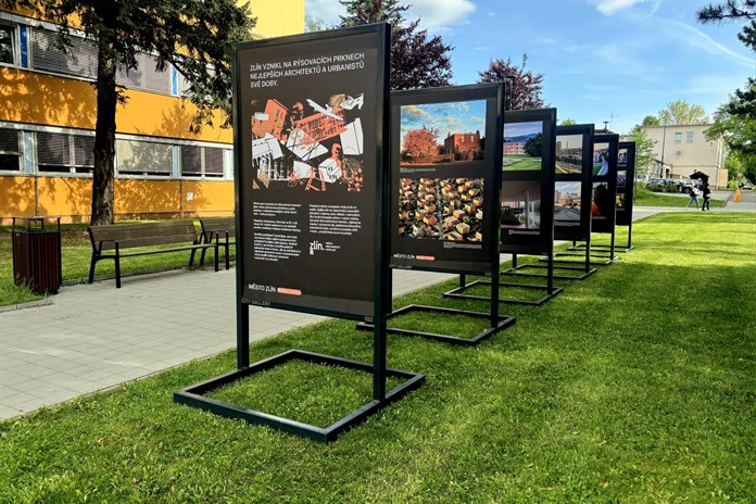 Unikátní architekturu Zlína obdivují v Brně