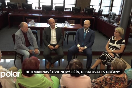 Hejtman navštívil Nový Jičín, na radnici debatoval i s občany