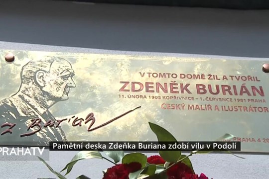 Pamětní deska Zdeňka Buriana zdobí vilu v Podolí