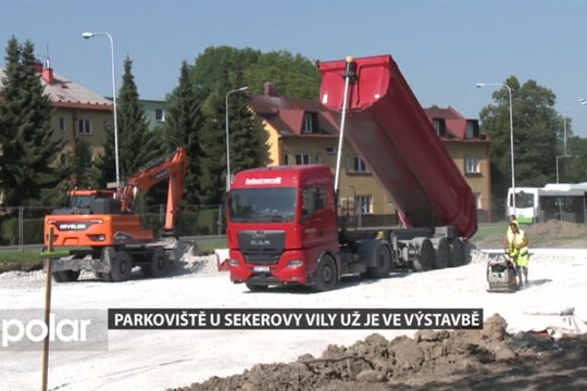 Parkoviště u Sekerovy vily ve Frýdku-Místku už je ve výstavbě