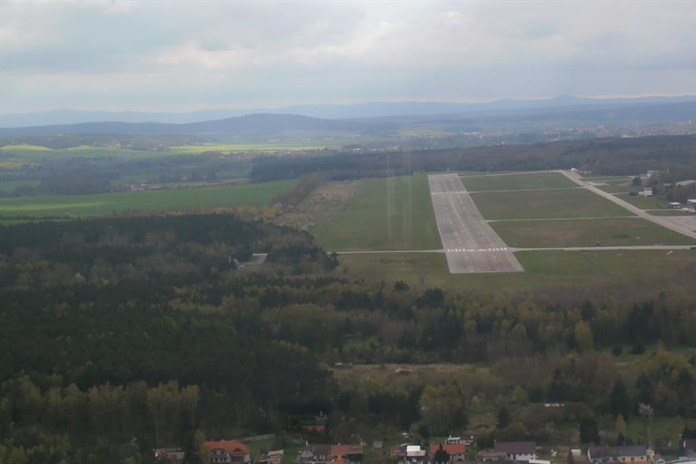 Ministerstvo obrany převzalo letiště Líně u Plzně od firmy PlaneStation