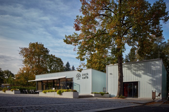 Zlínské Tržiště Pod Kaštany zabojuje o Českou cenu za architekturu