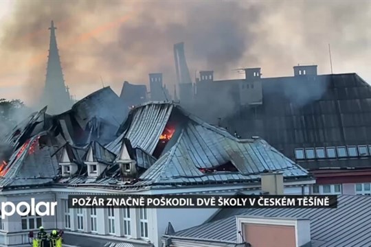 Mohutný požár značně poškodil dvě historické školní budovy v Českém Těšíně