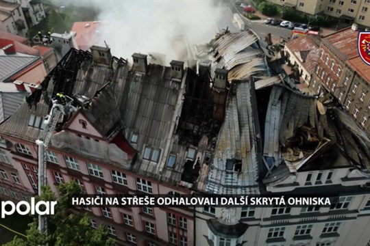 Hasiči po dvou dnech zdolali požár těšínských škol, stále ale nacházejí ohniska