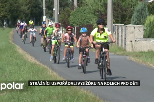 Strážníci ve Frýdku-Místku uspořádali pro děti jednodenní cyklovýlet