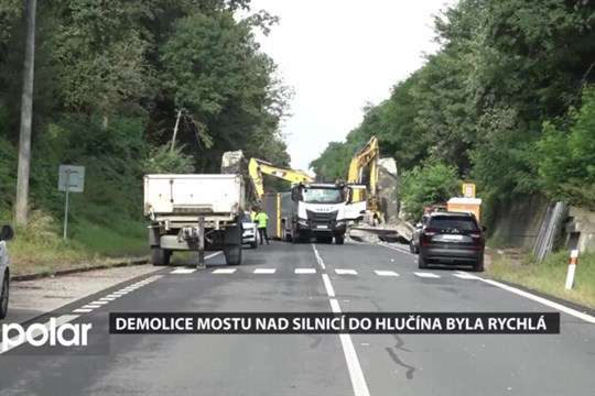 Demolice starého mostu nad silnicí do Hlučína byla rychlá