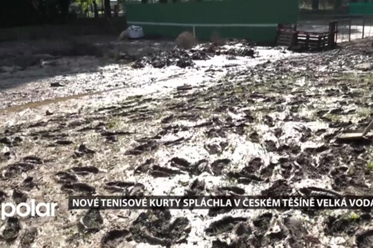 Zrekonstruované tenisové kurty spláchla v Českém Těšíně velká voda