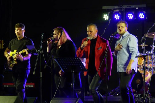 Legendární F-dur Jazzband slaví třicátiny	