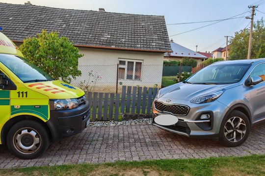 Muž, který ve Hvozdné úmyslně blokoval sanitku, dostane maximálně pokutu