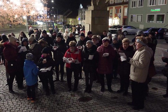 V Kunovicích se opět připojili ke zpěvu koled 