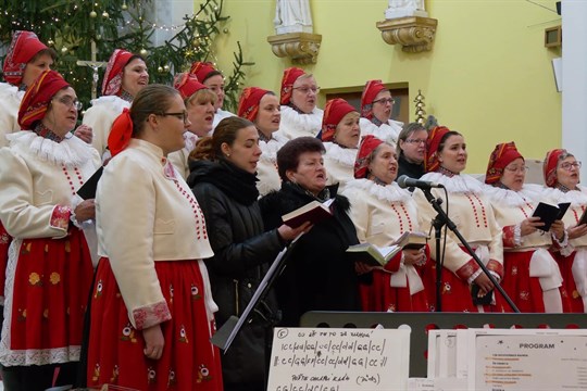 Vánoční koncert předznamenal výročí novoveské Schóly