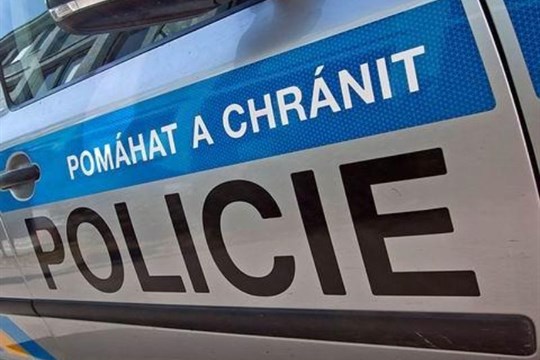 93letý řidič osobáku srazil v Luhačovicích 85letého cyklistu. Ten později zemřel
