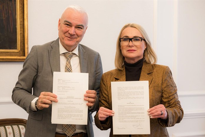 Dobrá zpráva pro obyvatele regionu! Plzeňský kraj zajistí pokračování letecké záchranné služby i po roce 2028