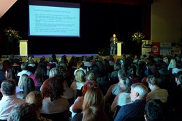 Paliativní péče z pohledu zdravotnictví i sociálních služeb