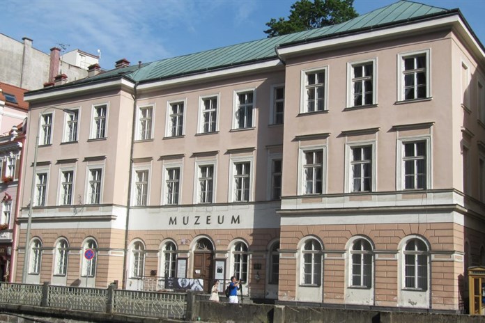 Muzeum Karlovy Vary zve tento týden na promítání i na přednášku