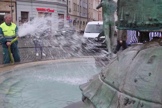 Jaro je tady. Olomoucké kašny ožívají