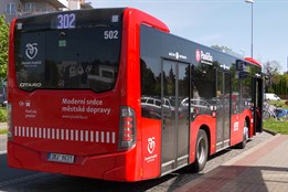 Na trasu Pouličky vyjely dva nové autobusy