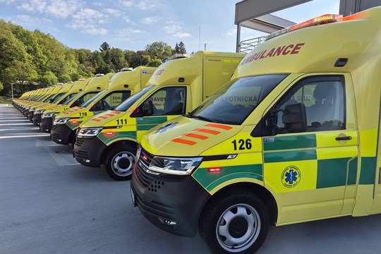 Krajská záchranná služba má 19 nových sanitek. Investice vyšla na bezmála 85 milionů