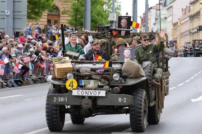 Začínají jubilejní Slavnosti svobody. Dorazí král, prezident i veterán