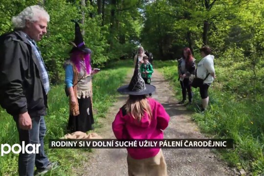 Rodiny si v Dolní Suché užily pálení čarodějnic