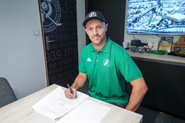 Na Lapač přilétá známé jméno. Hokejisty Vsetína posílil útočník Straka