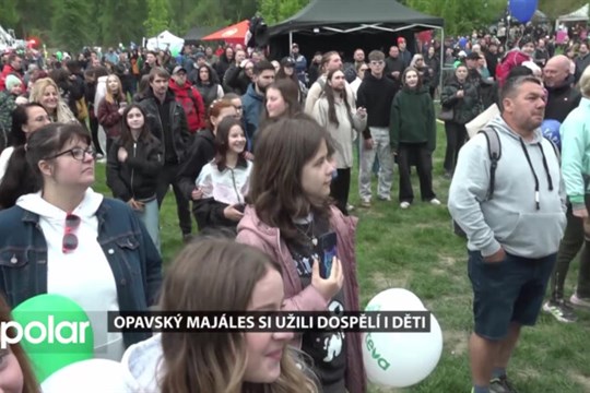 Opavský majáles v Městských sadech byl pestrý a zájem o něj velký