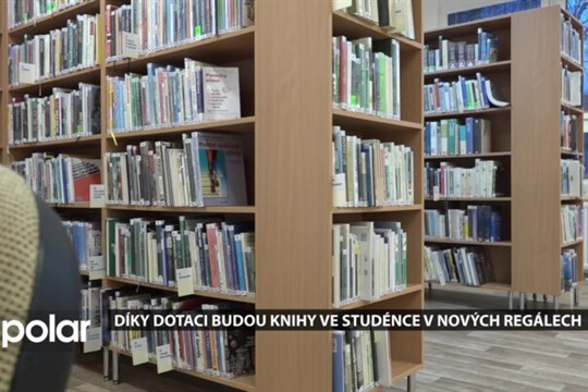 Díky dotaci budou knihy ve Studénce v nových regálech