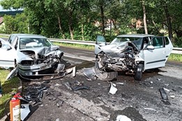 Nehoda dvou osobních vozidel v Polichně si vyžádala čtyři zraněné