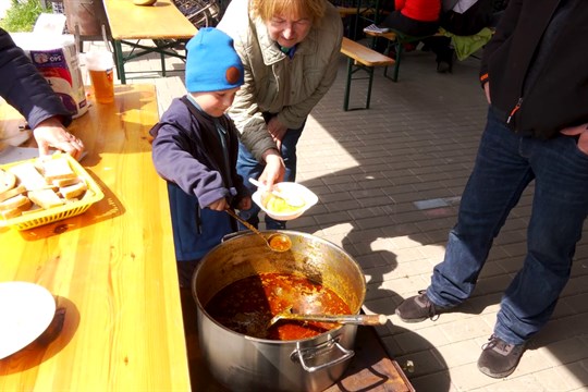 Obec provoněl 7. ročník Gulášfestu