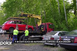 Autovraky postupně mizí z ulic Frýdku-Místku. Město chystá i jejich dražby
