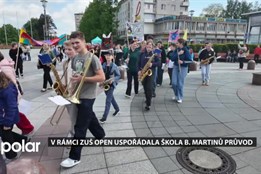 Žáci ZUŠ B. Martinů v rámci festivalu ZUŠ Open uspořádali průvod městem