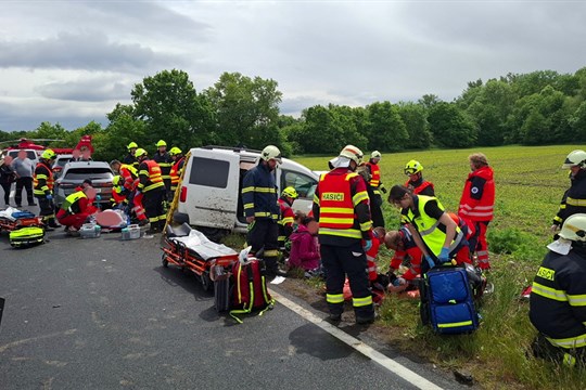Policie vyšetřuje vážnou dopravní nehodu u Pňovic na Olomoucku