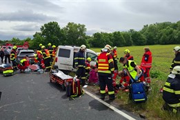 Policie vyšetřuje vážnou dopravní nehodu u Pňovic na Olomoucku