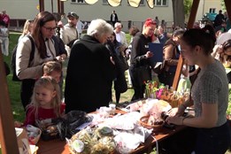 MŠ Komenského pozvala rodiče na Bylinkové odpoledne