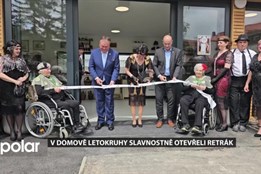 V Domově Letokruhy v Budišově nad Budišovkou slavnostně otevřeli nový altán v retro stylu