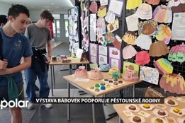 Výstava bábovek podporuje pěstouny a zájem o náhradní rodinnou péči