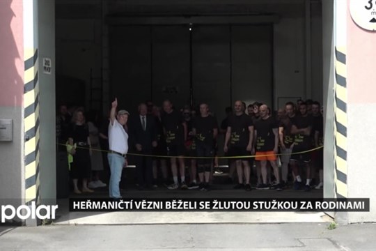 Heřmaničtí vězni běželi se žlutou stužkou za rodinami, běh odstartoval v Ostravě úplně poprvé
