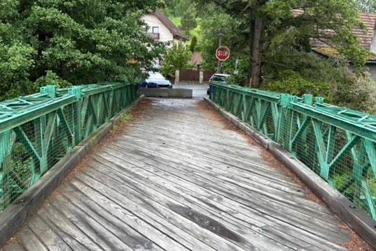 Karlovarský kraj se snaží opět zprůjezdnit most v Šemnici