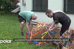 Slezskoostravští dobrovolní hasiči pokáceli májky, návštěvníky nezastavilo ani špatné počasí