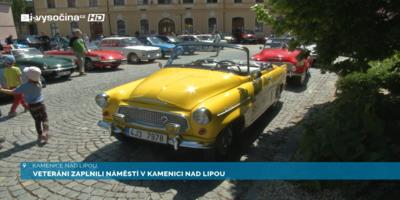Veteráni zaplnili náměstí v Kamenici nad Lipou