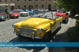 Veteráni zaplnili náměstí v Kamenici nad Lipou