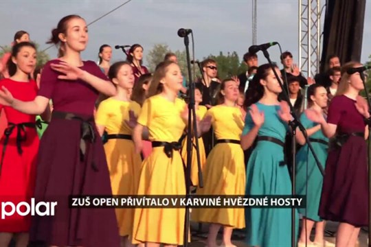 Na Lodičkách se uskutečnilo ZUŠ Open, kde vystoupily soubory z Karviné, ale i Felix Slováček
