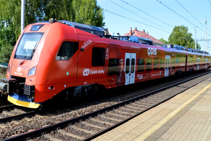 Na koleje v Moravskoslezském kraji vyjíždí RegioPanter v barvách ODIS