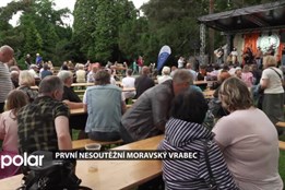 Kapely z Česka i ze zahraničí navštívily folkovou přehlídku Moravský vrabec
