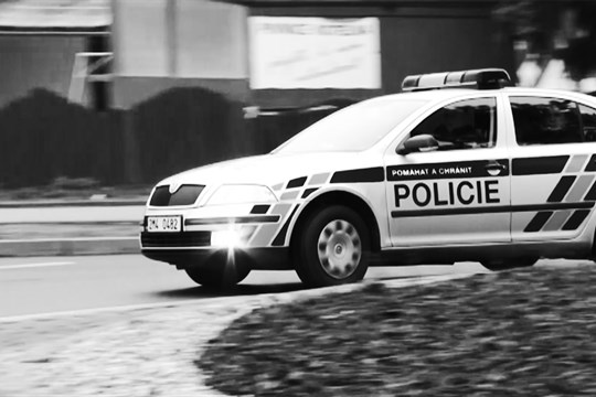 Bratra ubodal ve spánku, třetí letošní vražda v kraji