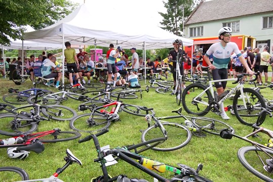 Cyklojízda přilákala nejen hobby cyklisty, ale i sportovce