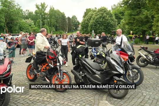 Motorkáři se sjeli na Starém náměstí v Orlové