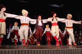 Jídlo a tanec neznají hranice