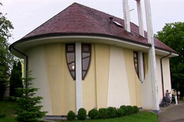 Obyvatelé Milokošti si připomněli čtvrt století od posvěcení kaple
